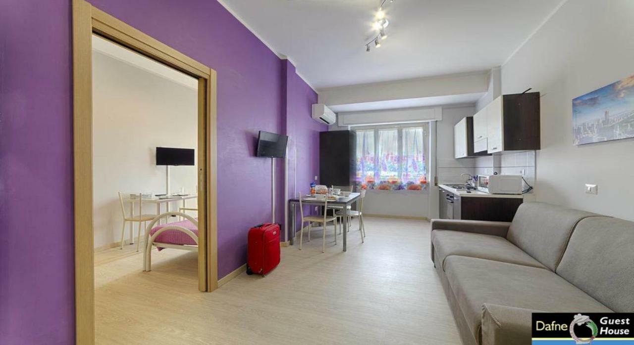 Dafne Portonaccio Hotel โรม ภายนอก รูปภาพ