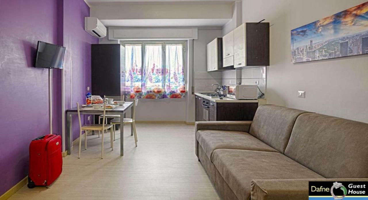 Dafne Portonaccio Hotel โรม ภายนอก รูปภาพ