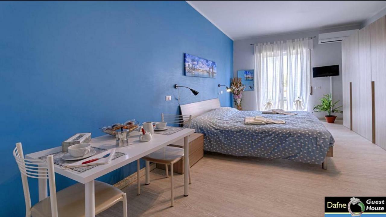Dafne Portonaccio Hotel โรม ภายนอก รูปภาพ